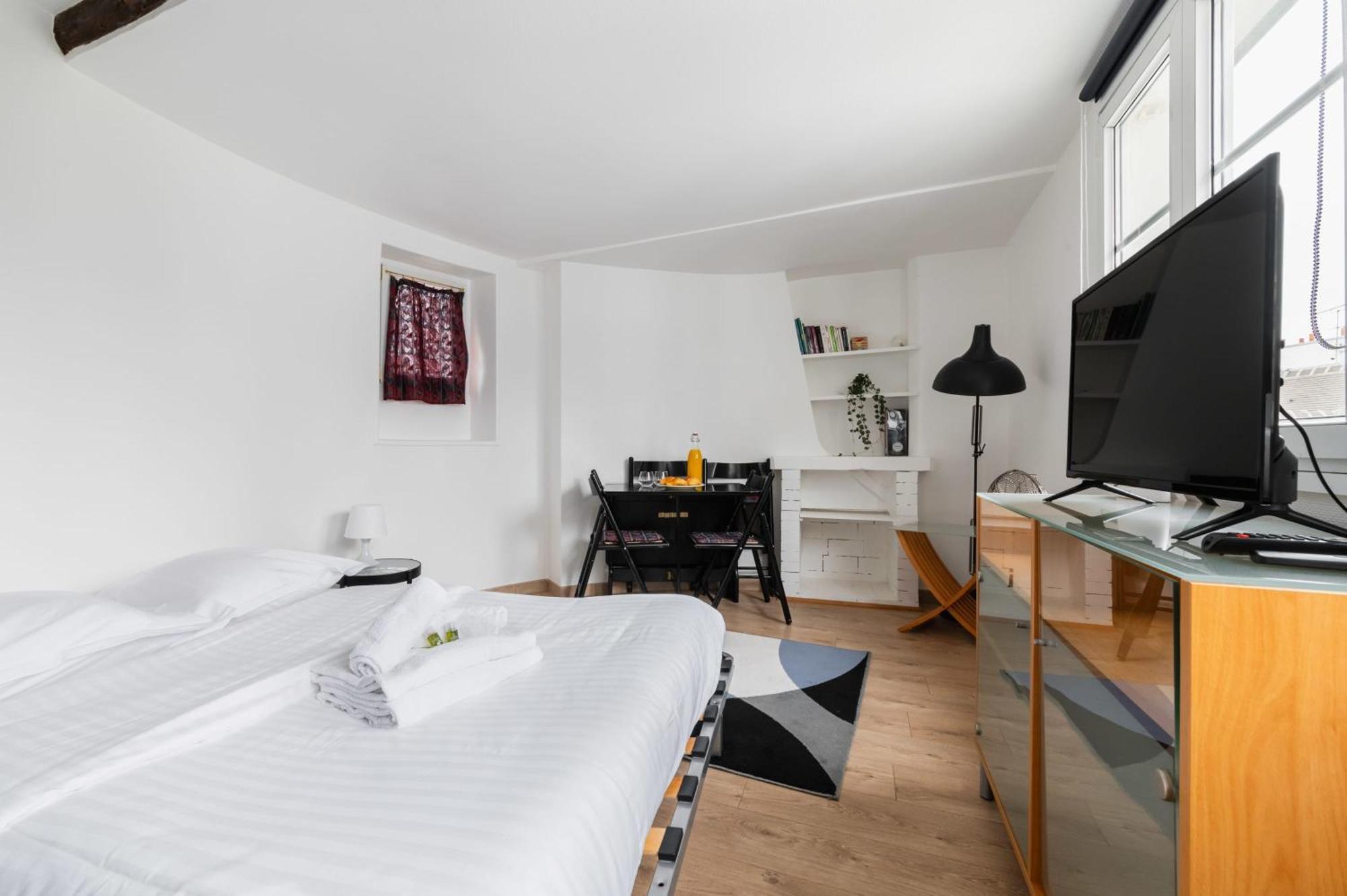 Agreable Studio Coeur De Paris - Paris 6 - 2P - Flat-Guest Zewnętrze zdjęcie